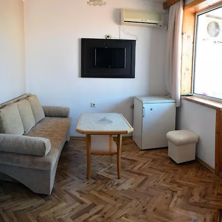 Гостевой дом Private Trakiets 2*