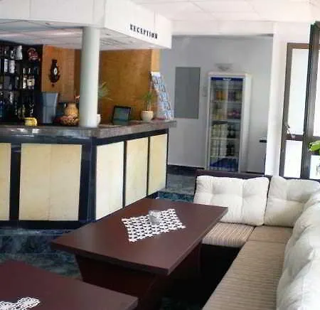 Private Trakiets Гостевой дом 2*